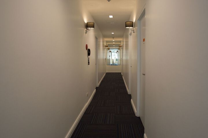 Ballroom/Hall 41 of 49