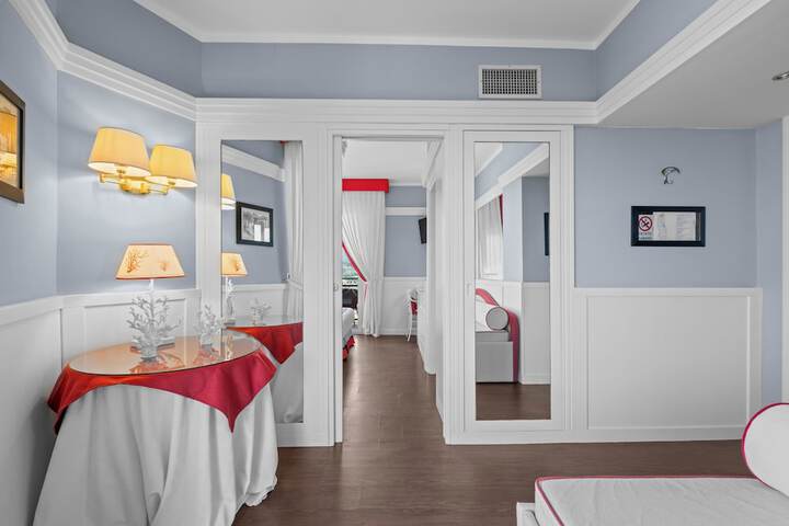 Room 121 of 264