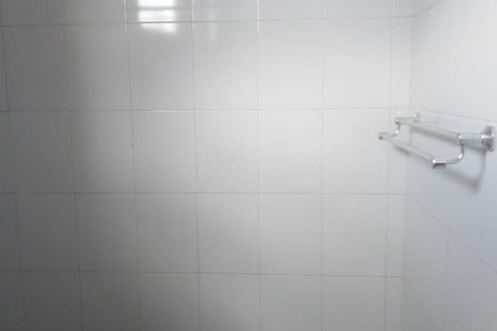 Room 14 of 25