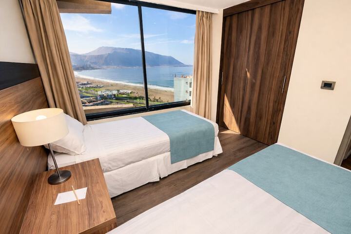 Room 9 of 54