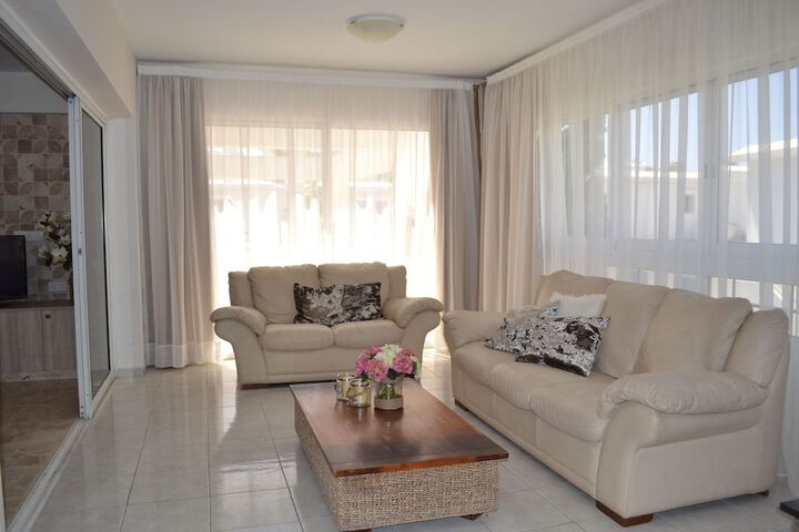 Room 50 of 70