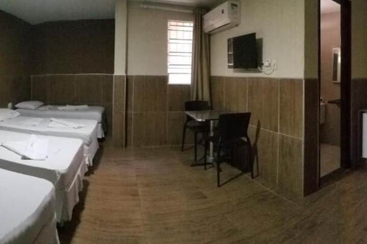 Room 11 of 33