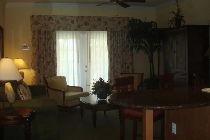 Room 1 of 12