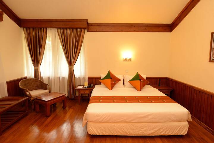 Room 4 of 75