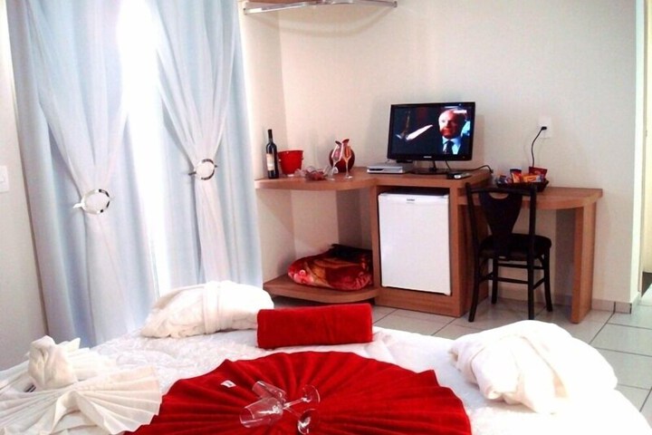 Room 11 of 52