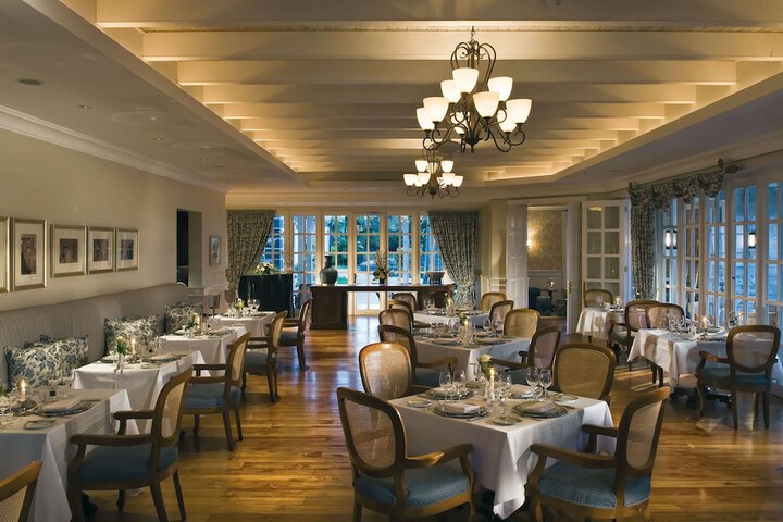 Dining 159 of 209