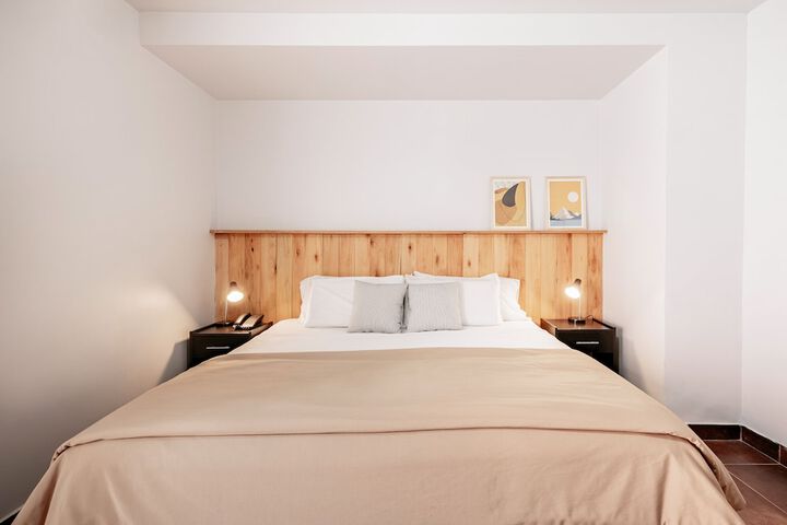 Room 5 of 57