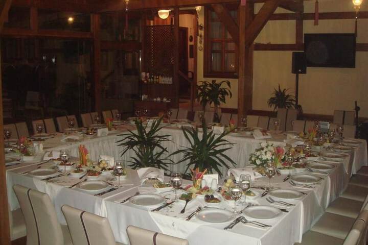 Ballroom/Hall 39 of 42