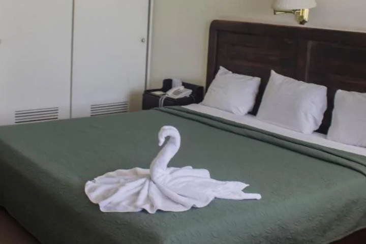guest_rooms