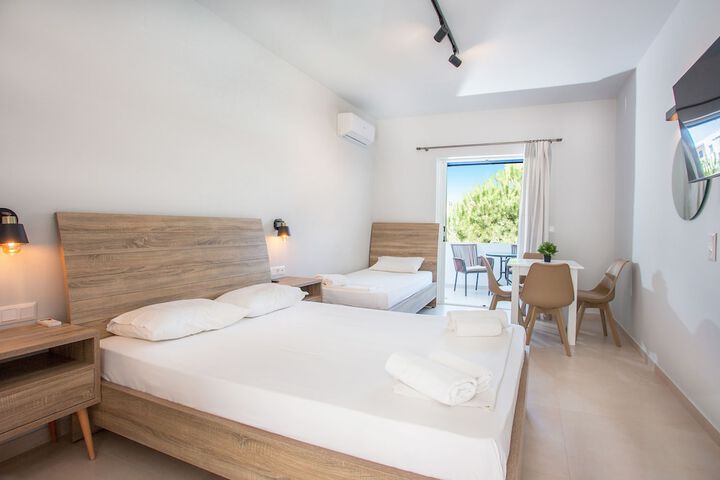 Room 4 of 29