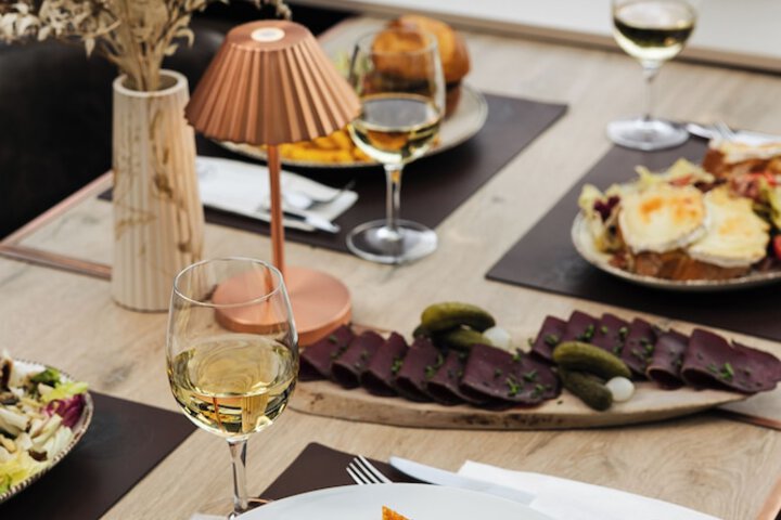 Dining 59 of 127