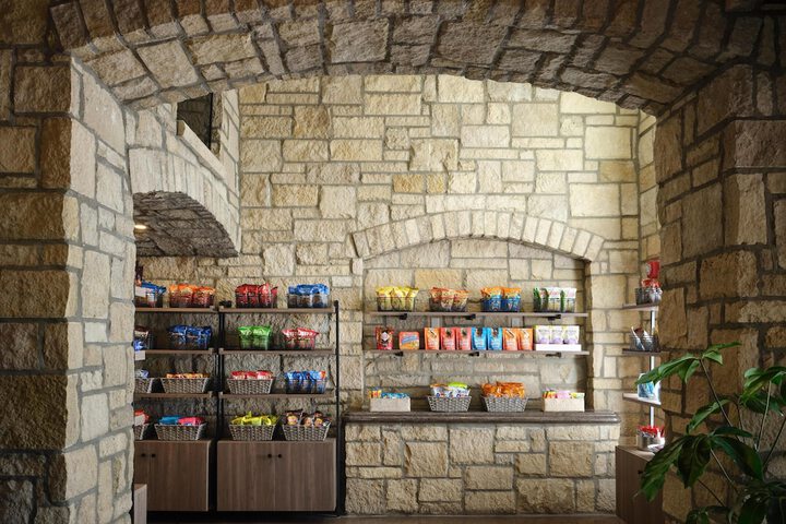 Snack bar
