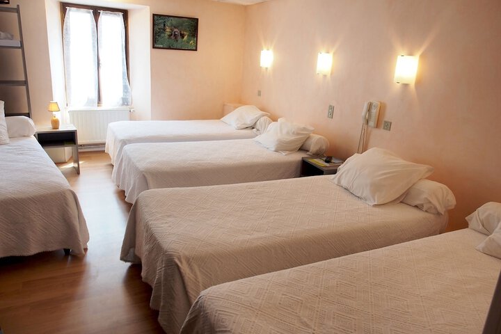 Room 3 of 41