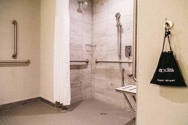 Bathroom shower