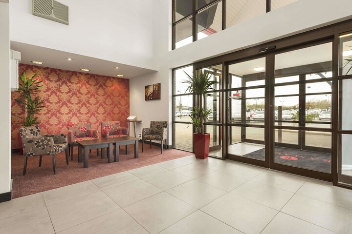 Hotel Lobby