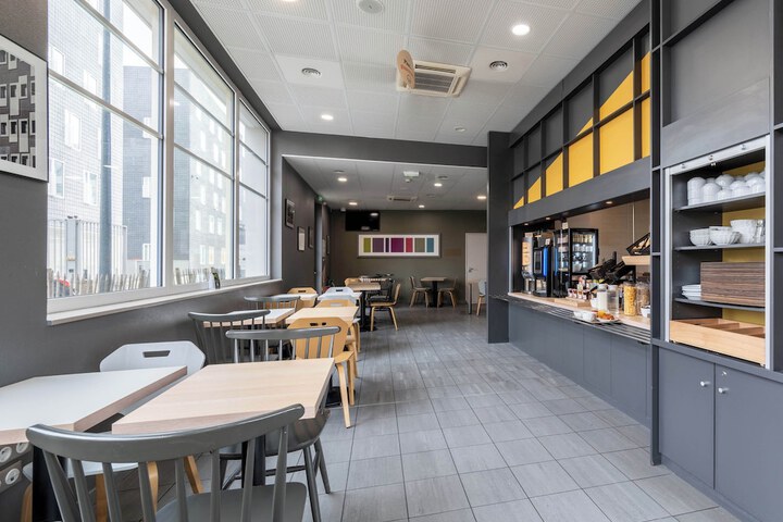 Dining Photos