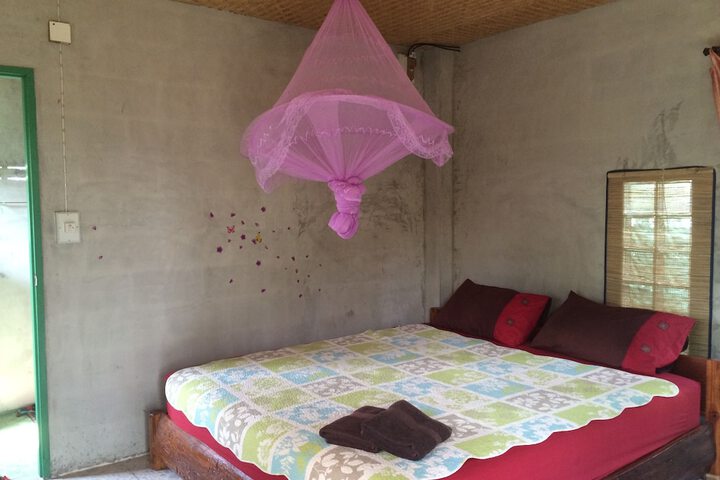 Room 8 of 64