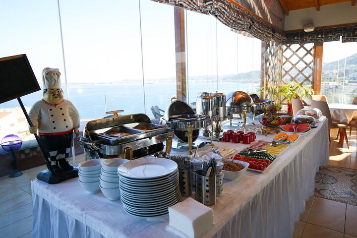 Dining 114 of 218