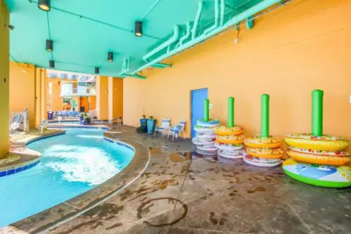 Pool 11 of 19