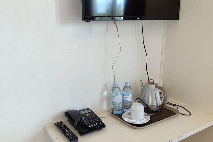 Room 15 of 40