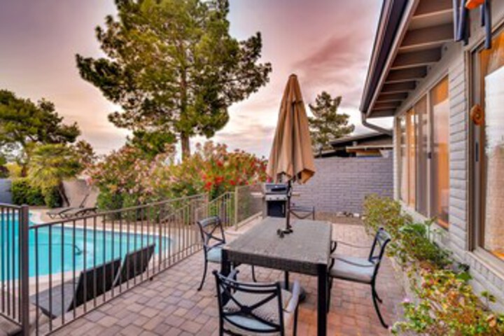 Terrace/Patio 53 of 54
