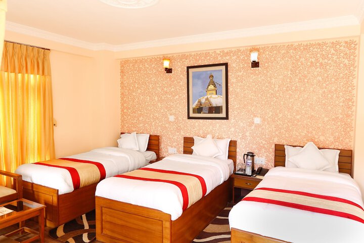 Room 4 of 69
