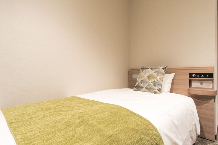 Room 10 of 57