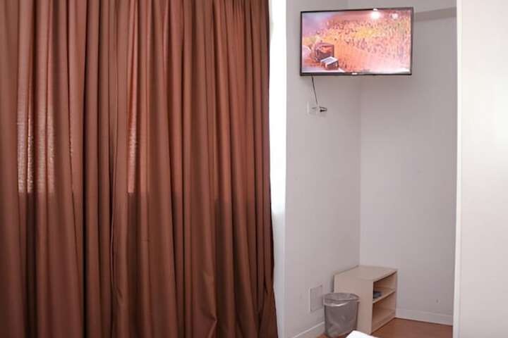 Room 46 of 58