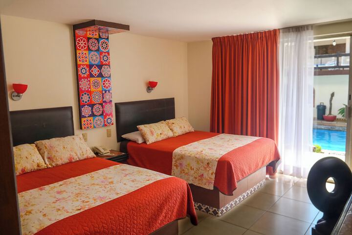 Room 16 of 65