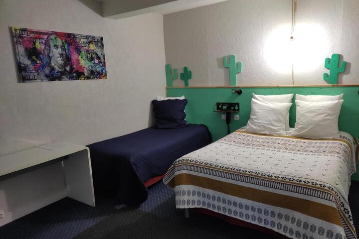 Photo 25