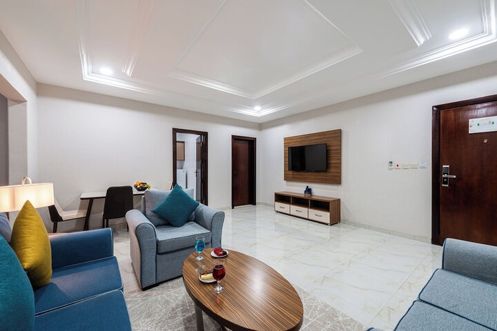 Room 18 of 23