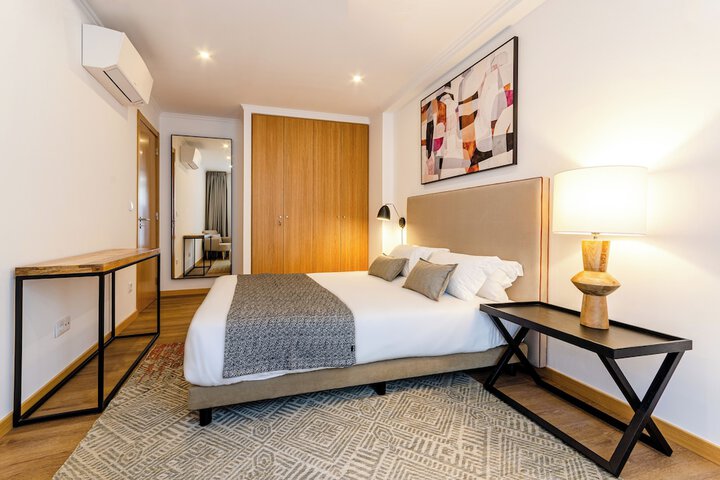 Room 21 of 89