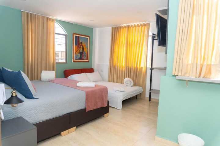 Room 8 of 36