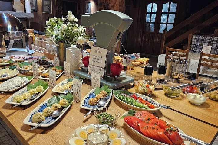 Dining 63 of 73