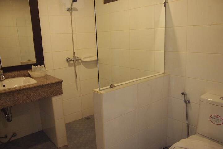 Room 20 of 31