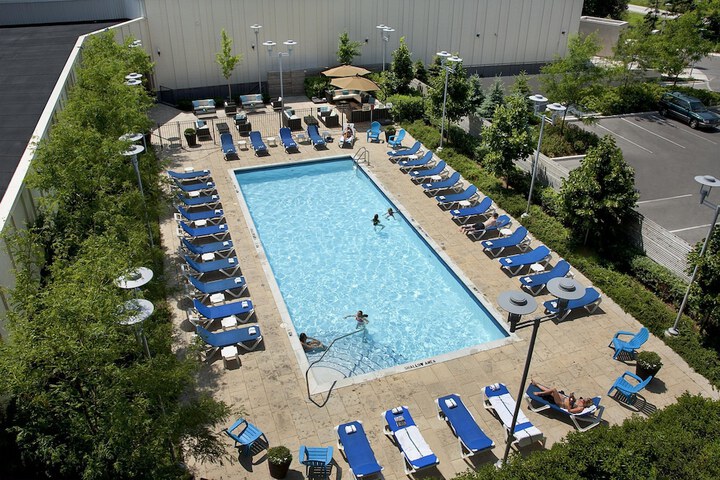 Pools & Facilities