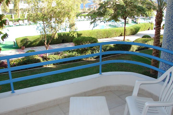 Terrace/Patio 26 of 90