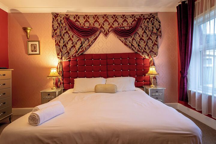 Room 41 of 65