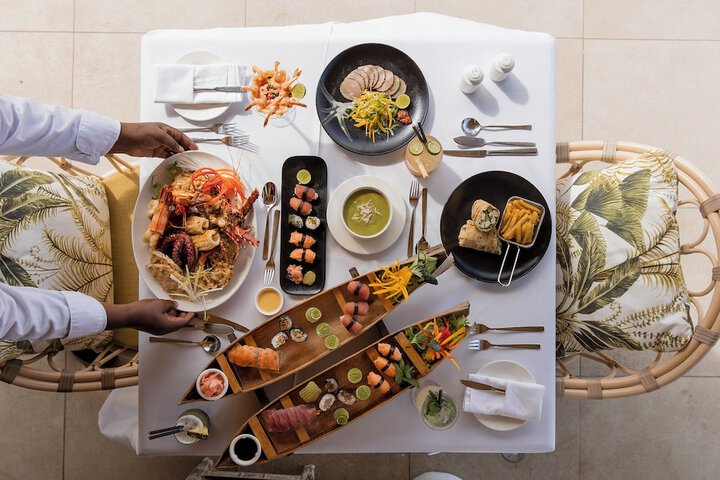 Dining 81 of 108