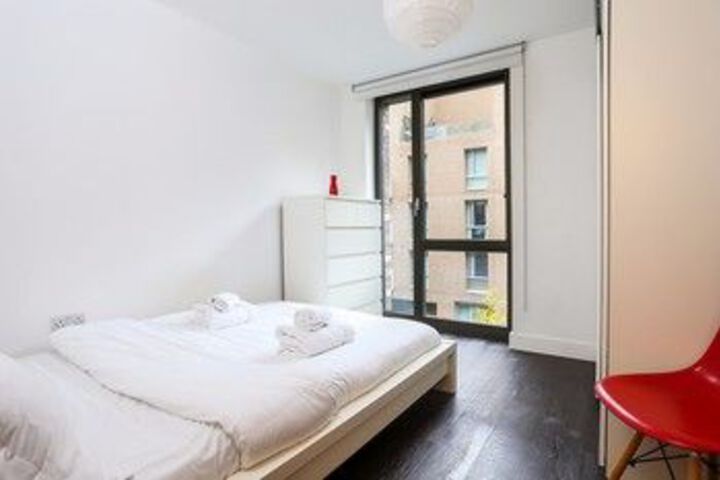 Room 15 of 24
