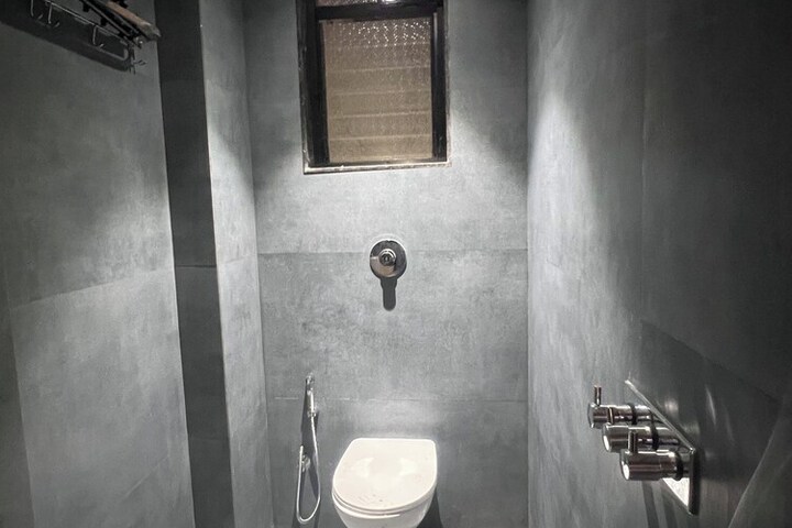 Room 29 of 34