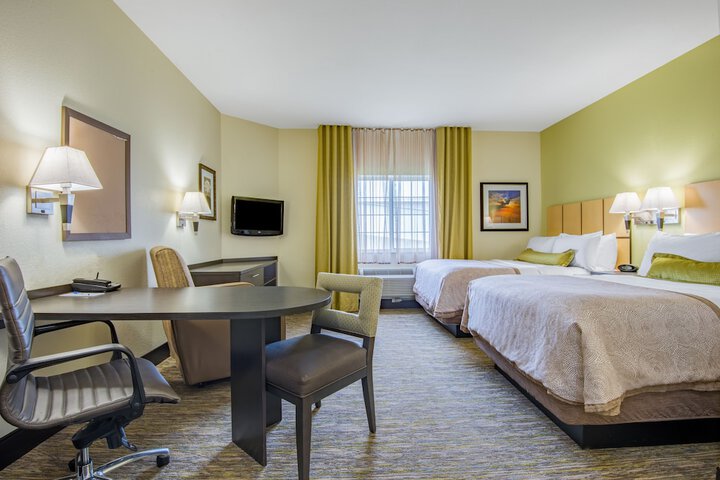 Room 4 of 36