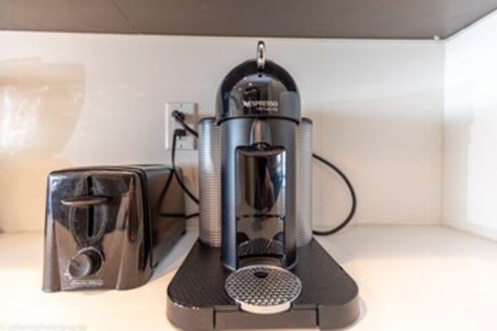 Breakfast/Coffee Service 16 of 92