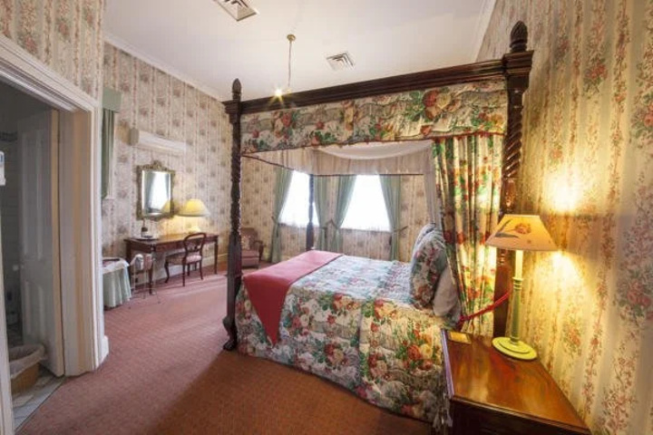 guest_rooms