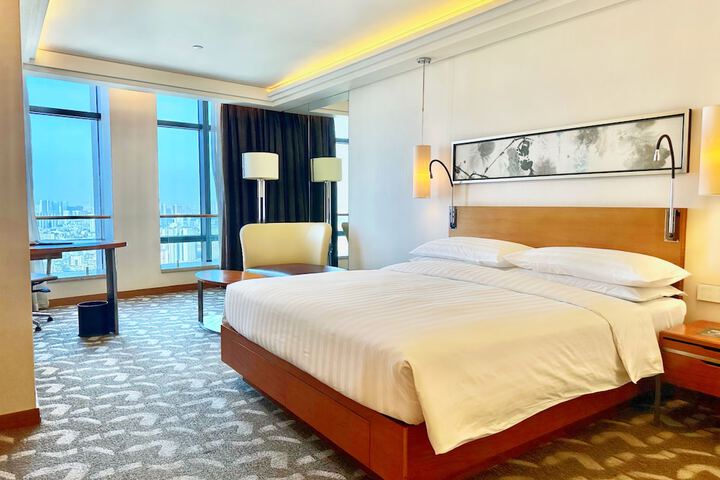Room 20 of 64