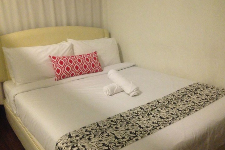 Room 19 of 52