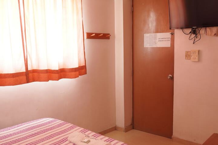 Room 14 of 32