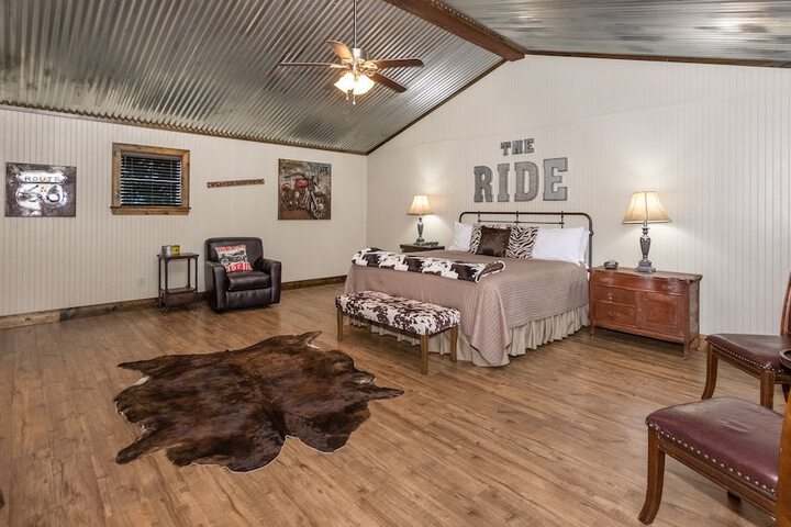 Room 16 of 62