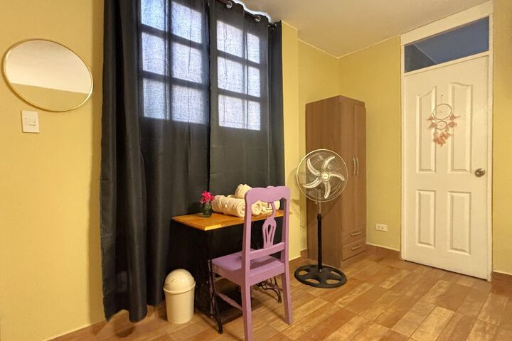 Room 85 of 199