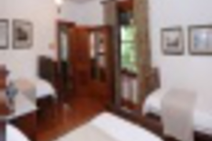 Room 207 of 276
